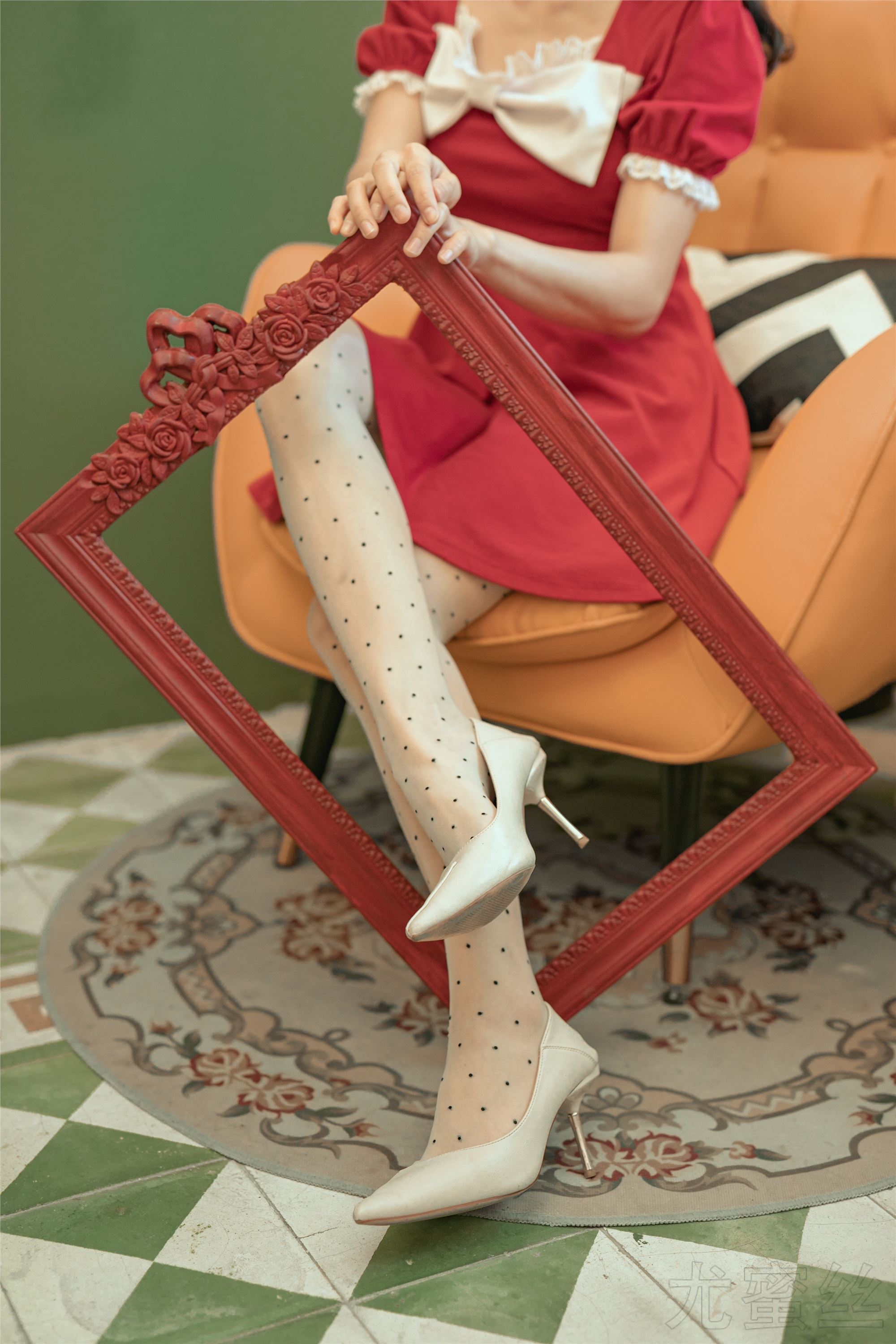 尤蜜丝 穿搭写真 NO.050